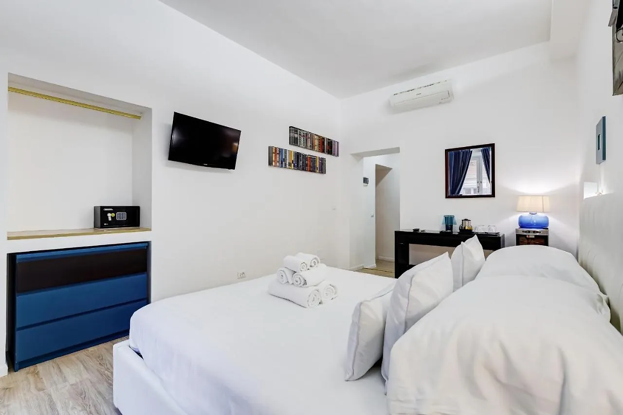 Ripetta Central Suites Rome 2*,